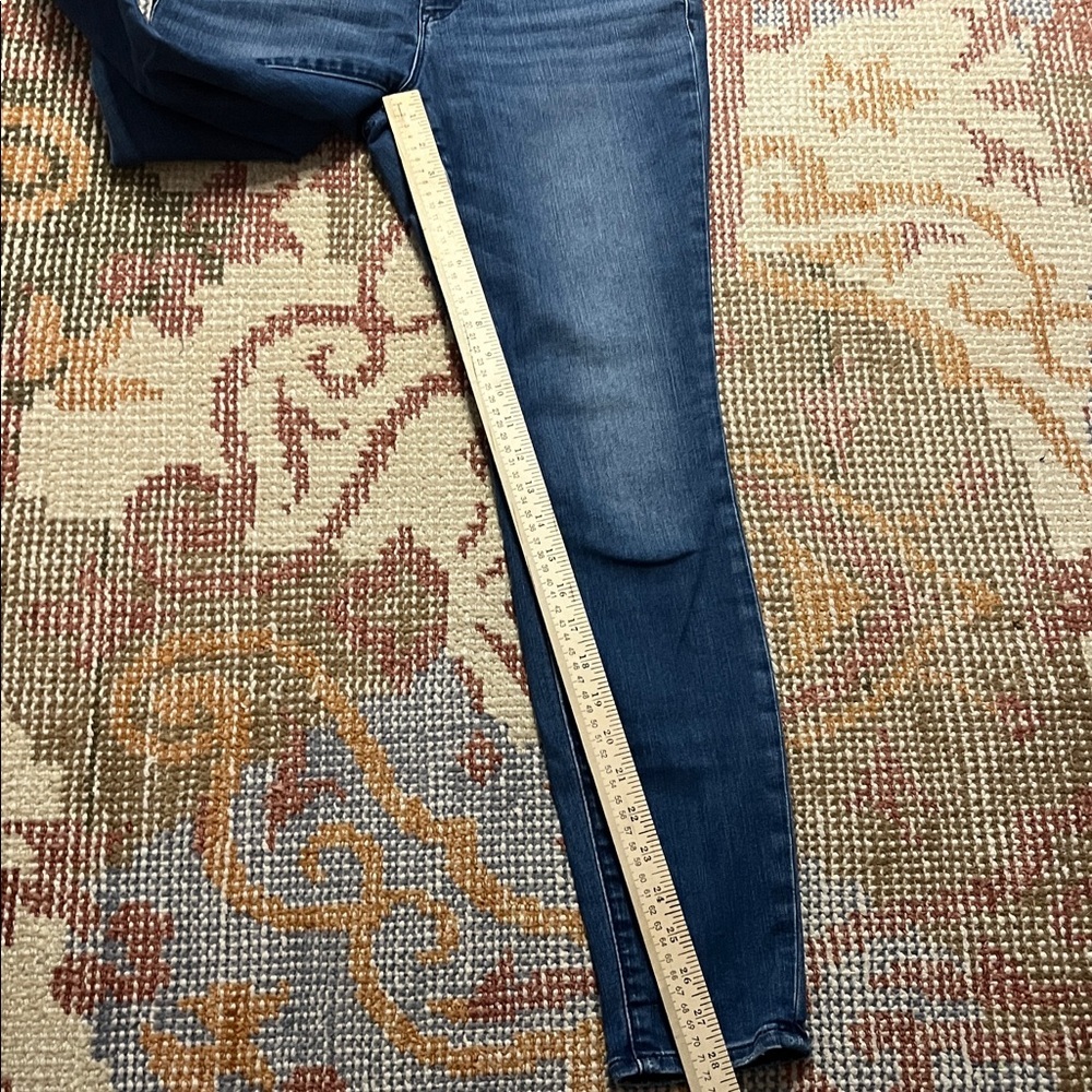 Athleta Skinny Jean Size 8 - Picture 5 of 9